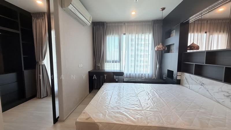 Life Asoke, Bangkok, Asoke-Dindang Road, Bang Kapi, Huai Khwang, Bangkok, 1 Bedroom, 35 sqm, Condo For Rent, by Thanyatip Saeyi, 500476135 - DDproperty.com