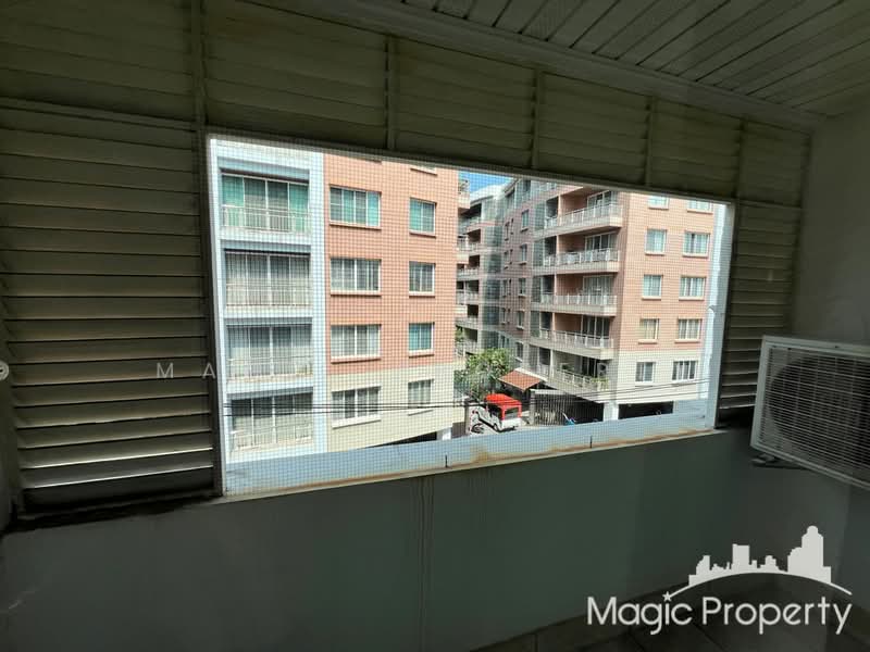 Tristan Sukhumvit 39, Bangkok, 23/1 Soi Sukhumvit 39, Sukhumvit Road, Khlong Tan Nua, Watthana, Bangkok, 2 Bedrooms, 101 sqm, Condo For Sale, by Magic Property, 500476138 - DDproperty.com