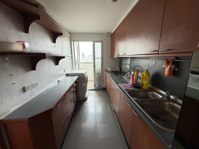 D.S. Tower 2 Sukhumvit 39, Bangkok, Soi Sukhumvit 39, Khlong Tan Nua, Watthana, Bangkok, 2 Bedrooms, 138 sqm, Condo For Sale, by Waryu At, 500476143 - DDproperty.com