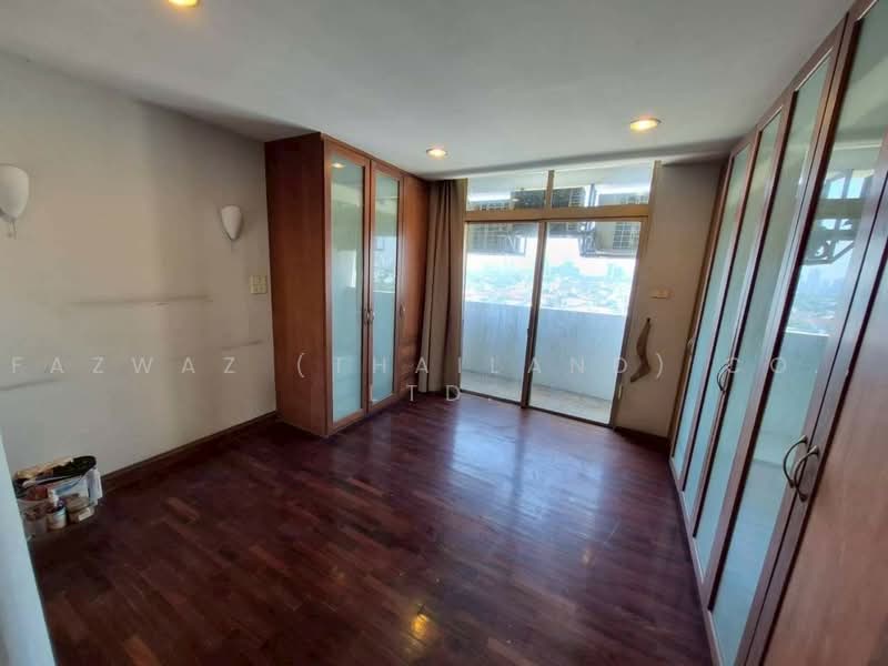 Royal Castle Pattanakarn, Bangkok, 701 Panya Village, Suan Luang, Bangkok, 5 Bedrooms, 355 sqm, Condo For Rent, by Fazwaz (Thailand) Co., Ltd., 500476164 - DDproperty.com