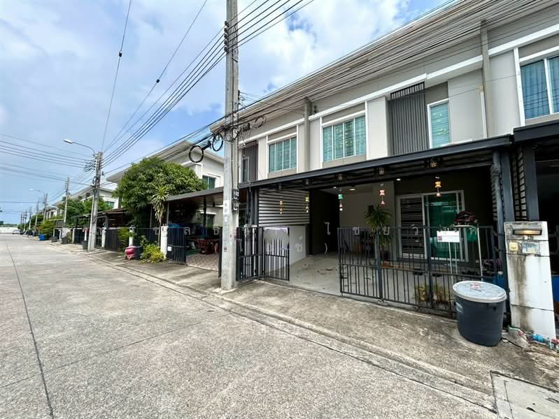 Pruksa Ville 92 Onnut-Suvarnabhumi : พฤกษาวิลล์ 92 อ่อนนุช-สุวรรณภูมิ, สมุทรปราการ, ซ.ลาดกระบัง 14/1 ถ.ลาดกระบัง, ราชาเทวะ, บางพลี, สมุทรปราการ, 100 ตร.ม., ทาวน์เฮ้าส์ ขาย, โดย คุณ ชลธิชา ไชยวงค์ (ไอซ์), 500476188 - DDproperty.com