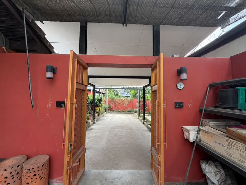หมู่บ้านอุบลชาติ1, นนทบุรี, หมู่บ้านอุบลชาติ1 ซอย 4, บางรักน้อย, เมืองนนทบุรี, นนทบุรี, 135 ตร.ม., บ้านเดี่ยว ขาย, โดย ณัฐยา ศิริฐานนท์, 500476191 - DDproperty.com
