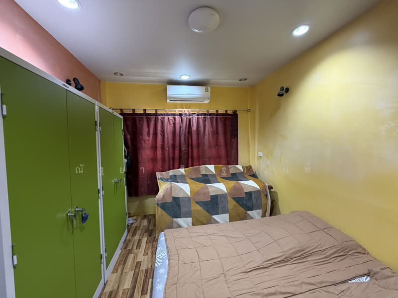 หมู่บ้านอุบลชาติ1, นนทบุรี, หมู่บ้านอุบลชาติ1 ซอย 4, บางรักน้อย, เมืองนนทบุรี, นนทบุรี, 135 ตร.ม., บ้านเดี่ยว ขาย, โดย ณัฐยา ศิริฐานนท์, 500476191 - DDproperty.com