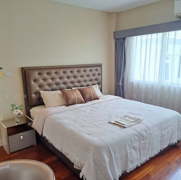 Grand Bangkok Boulevard Rama 9 - Srinakarindra, Bangkok, Krungthep Kritha 17 Alley, Thap Chang, Saphan Sung, Bangkok, 4 Bedrooms, 335 sqm, Single Detached House For Sale, by Forty-Six Real Estate Group, 500476209 - DDproperty.com