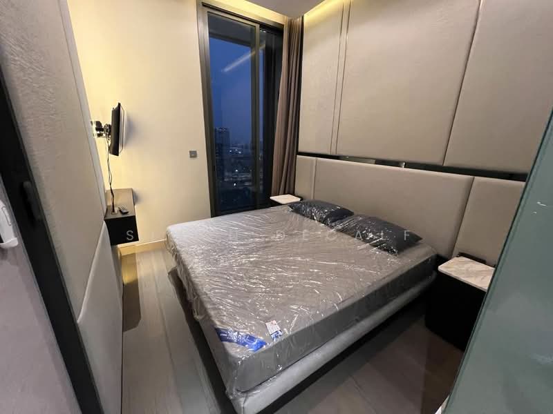 The Esse at Singha Complex, Bangkok, 1788 New Petchaburi Rd, Khlongtoei Nua, Watthana, Bangkok, 2 Bedrooms, 73 sqm, Condo For Rent, by Simon Decalf, 500476231 - DDproperty.com