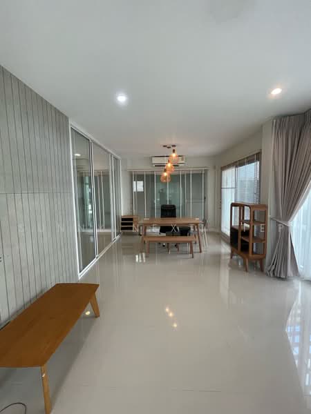 Life Bangkok Boulevard Ramintra 23, Bangkok, Soi Ram Inthra 23, Anusaowari, Bang Khen, Bangkok, 3 Bedrooms, 190 sqm, Single Detached House For Rent, by Sunny Next Step, 500476232 - DDproperty.com