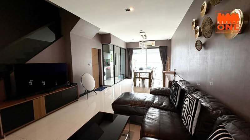 Landmark Ekamai-Ramindra, Bangkok, Sukhonthasawat Road, Lat Phrao, Bangkok, 3 Bedrooms, 168 sqm, Townhouse For Rent, by ธัชเวท จิระติวานนท์, 500476234 - DDproperty.com
