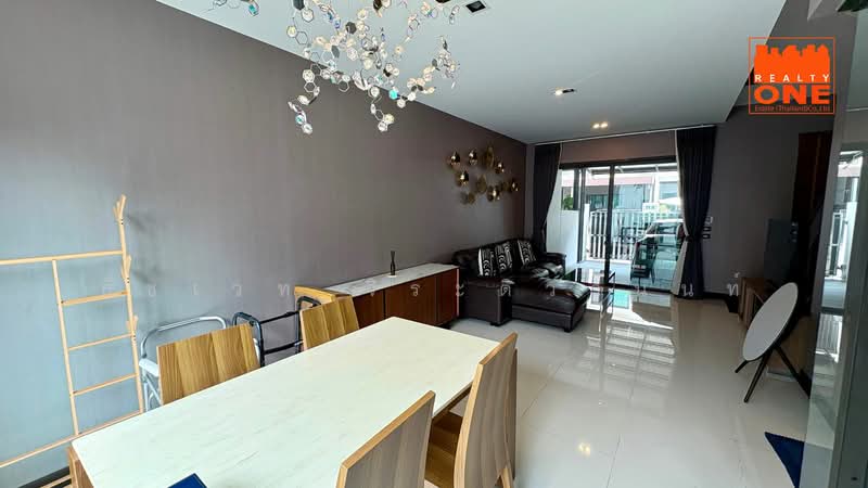Landmark Ekamai-Ramindra, Bangkok, Sukhonthasawat Road, Lat Phrao, Bangkok, 3 Bedrooms, 168 sqm, Townhouse For Rent, by ธัชเวท จิระติวานนท์, 500476234 - DDproperty.com