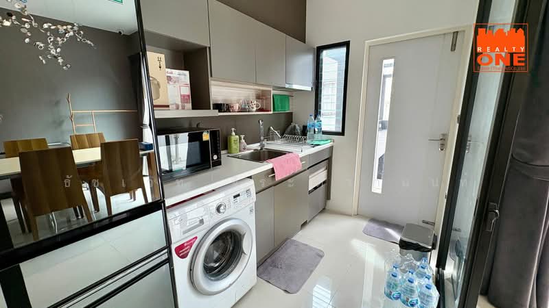 Landmark Ekamai-Ramindra, Bangkok, Sukhonthasawat Road, Lat Phrao, Bangkok, 3 Bedrooms, 168 sqm, Townhouse For Rent, by ธัชเวท จิระติวานนท์, 500476234 - DDproperty.com