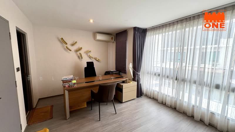 Landmark Ekamai-Ramindra, Bangkok, Sukhonthasawat Road, Lat Phrao, Bangkok, 3 Bedrooms, 168 sqm, Townhouse For Rent, by ธัชเวท จิระติวานนท์, 500476234 - DDproperty.com