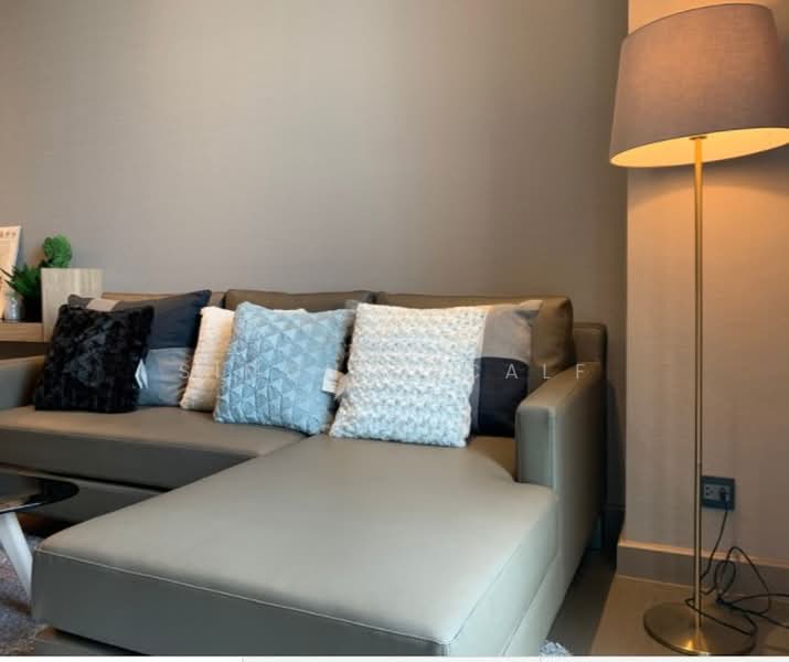 The Esse at Singha Complex, Bangkok, 1788 New Petchaburi Rd, Khlongtoei Nua, Watthana, Bangkok, 2 Bedrooms, 77 sqm, Condo For Rent, by Simon Decalf, 500476262 - DDproperty.com