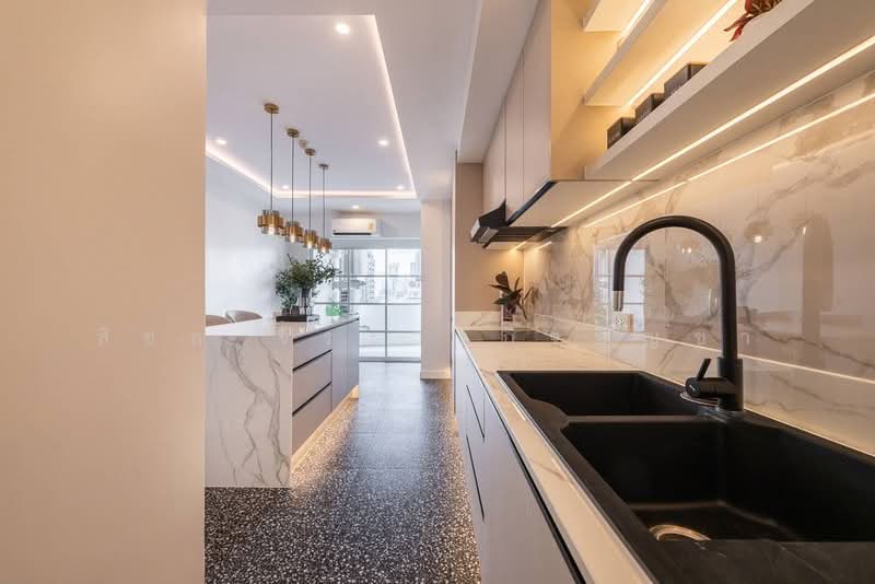 Fifty Fifth Tower, Bangkok, 84 Soi Sukhumvit 55, Sukhumvit Road, Khlong Tan Nua, Watthana, Bangkok, 4 Bedrooms, 165 sqm, Condo For Sale, by Sichon Jiraworakitbancha, 500476267 - DDproperty.com