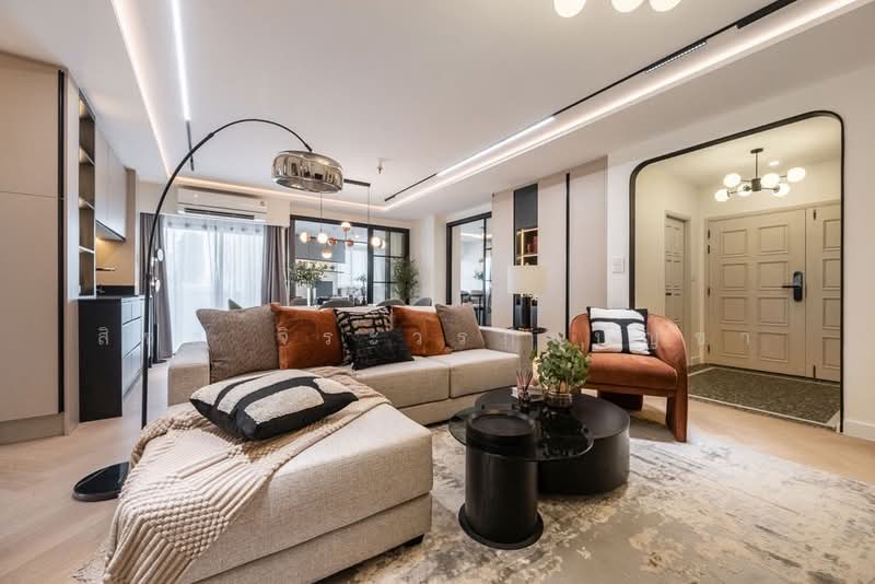 Fifty Fifth Tower, Bangkok, 84 Soi Sukhumvit 55, Sukhumvit Road, Khlong Tan Nua, Watthana, Bangkok, 4 Bedrooms, 165 sqm, Condo For Sale, by Sichon Jiraworakitbancha, 500476267 - DDproperty.com