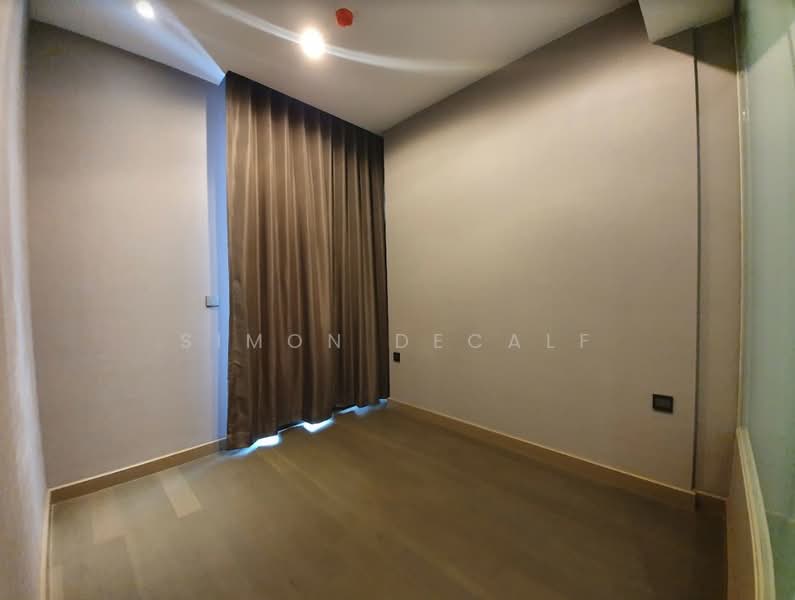 The Esse at Singha Complex, Bangkok, 1788 New Petchaburi Rd, Khlongtoei Nua, Watthana, Bangkok, 2 Bedrooms, 73 sqm, Condo For Rent, by Simon Decalf, 500476295 - DDproperty.com