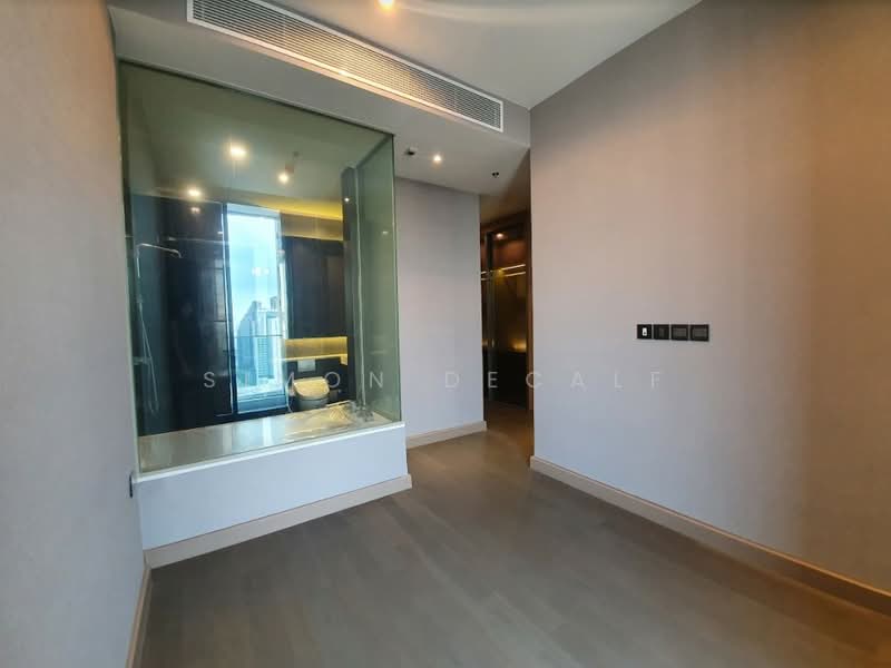 The Esse at Singha Complex, Bangkok, 1788 New Petchaburi Rd, Khlongtoei Nua, Watthana, Bangkok, 2 Bedrooms, 73 sqm, Condo For Rent, by Simon Decalf, 500476295 - DDproperty.com