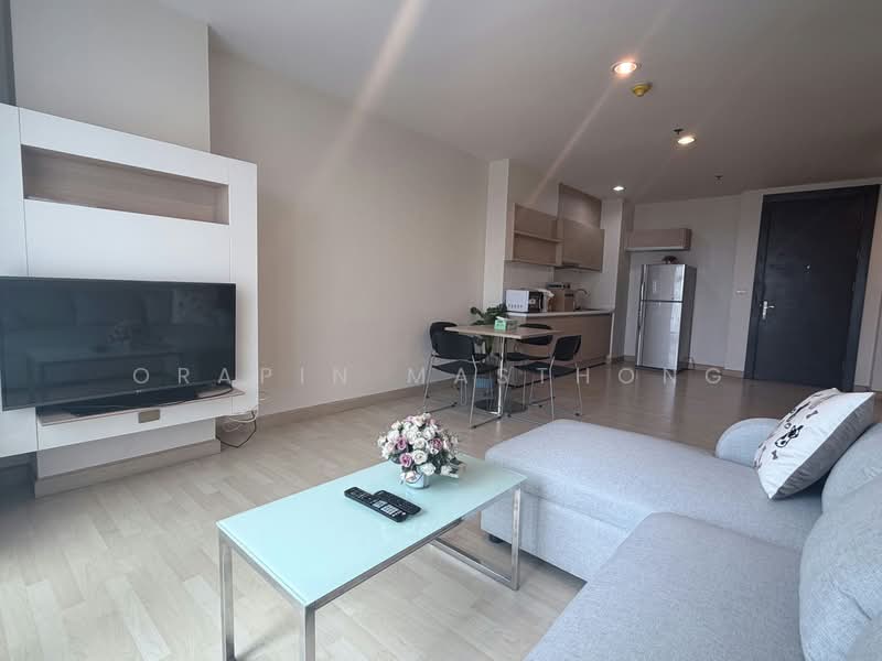 Rhythm Ratchada, Bangkok, 558 Ratchadaphisek Road, Samsen Nok, Huai Khwang, Bangkok, 2 Bedrooms, 67 sqm, Condo For Rent, by Orapin Masthong, 500476308 - DDproperty.com
