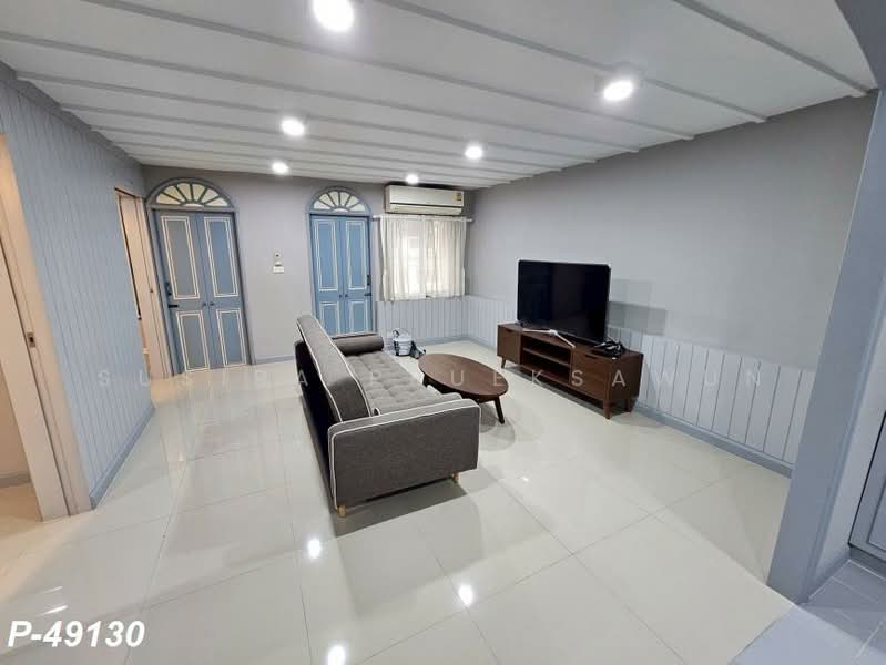 Thewet Mansion, Bangkok, Soi Thewet 1, Bang Khun Phrom, Phra Nakhon, Bangkok, 2 Bedrooms, 70 sqm, Condo For Rent, by Susira Prueksawun, 500476317 - DDproperty.com