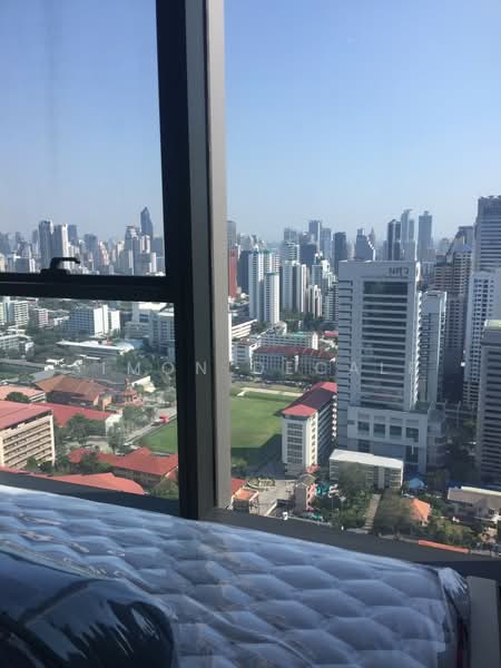 The Esse at Singha Complex, Bangkok, 1788 New Petchaburi Rd, Khlongtoei Nua, Watthana, Bangkok, 2 Bedrooms, 70 sqm, Condo For Rent, by Simon Decalf, 500476321 - DDproperty.com