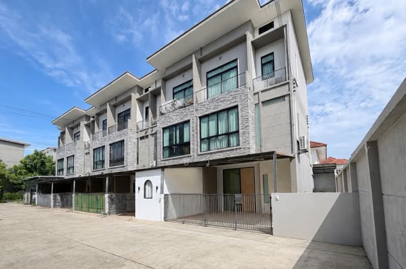 เปี่ยมสุข ปิ่นเกล้า-กาญจนาภิเษก, Nonthaburi, Bang Khu Wiang, Bang Kruai, Nonthaburi, 2 Bedrooms, 165 sqm, Townhouse For Sale, by The Best Property บิว, 500476328 - DDproperty.com