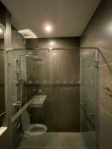 The Esse at Singha Complex, Bangkok, 1788 New Petchaburi Rd, Khlongtoei Nua, Watthana, Bangkok, 2 Bedrooms, 76 sqm, Condo For Sale, by Simon Decalf, 500476344 - DDproperty.com