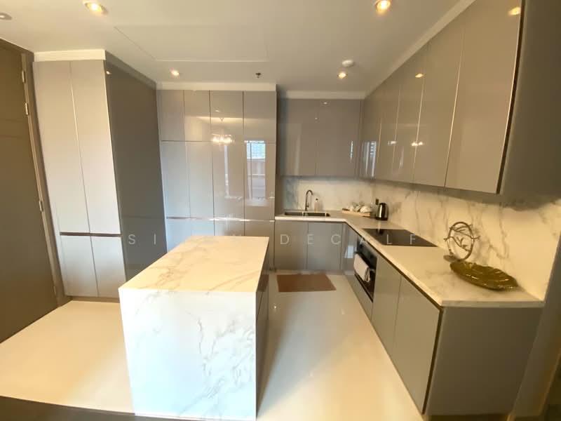 The Esse at Singha Complex, Bangkok, 1788 New Petchaburi Rd, Khlongtoei Nua, Watthana, Bangkok, 2 Bedrooms, 80 sqm, Condo For Rent, by Simon Decalf, 500476354 - DDproperty.com