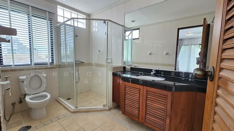 P.R. Home 3, Bangkok, 39-3 Soi Torsak, Khlong Tan Nua, Watthana, Bangkok, 2 Bedrooms, 201 sqm, Condo For Rent, by BANGKOK PROPERTY AGENTS, 500476358 - DDproperty.com