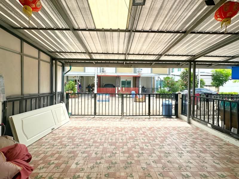 Lalin Town Lio Rangsit-Klong 2, Pathum Thani, Soi Rangsit-Nakhon Nayok 31, Rangsit-Nakhon Nayok Road, Khlong Song, Khlong Luang, Pathum Thani, 4 Bedrooms, 130 sqm, Townhouse For Sale, by Punpapa Rassamee, 500476362 - DDproperty.com
