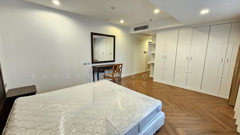 Shanti Sadan, Bangkok, 28 Sukhumvit 59, Khlong Tan Nua, Watthana, Bangkok, 2 Bedrooms, 180 sqm, Condo For Rent, by BANGKOK PROPERTY AGENTS, 500476382 - DDproperty.com
