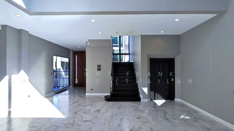 95E1 (Ninety-Five East One), Bangkok, 95 Soi Yothin Phattana 3, Khlong Chan, Bang Kapi, Bangkok, 4 Bedrooms, 842 sqm, Single Detached House For Sale, by Knight Frank Chartered (Thailand) Co.,Ltd, 500476402 - DDproperty.com