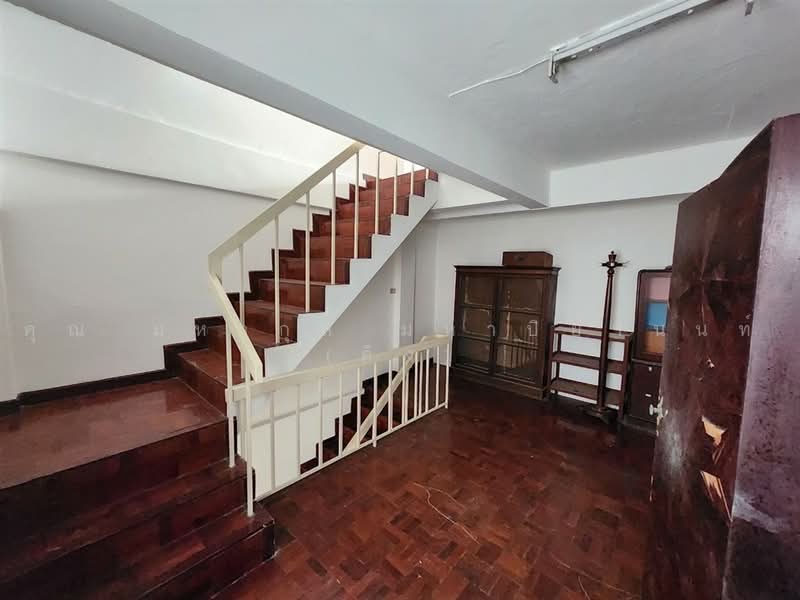 อาคารพาณิชย์ 3.5 ชั้น 16 ตร.ว. ใกล้ MRTสถานีภาษีเจริญ ซอยเพชรเกษม50/3, กรุงเทพ, ถนนเพชรเกษม, บางหว้า, ภาษีเจริญ, กรุงเทพ, 160 ตร.ม., ตึกแถว-อาคารพาณิชย์ ขาย, โดย คุณ มหากุล มหาปิยานนท์ (คิง), 500476414 - DDproperty.com