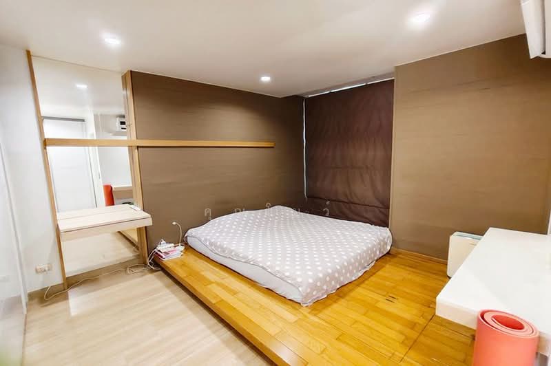 D One Onnut-Srinakarin, Bangkok, Onnut Road (Sukhumvit 77), Prawet, Bangkok, 4 Bedrooms, 230 sqm, Townhouse For Sale, by คุณโบว์, 500476422 - DDproperty.com