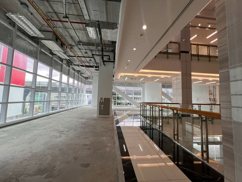 พื้นที่ให้เช่าสะพานควาย ประดิพัทธ์ พหลโยธิน : Space for rent Saphan Khwai, Pradiphat, Phahonyothin, กรุงเทพ, พญาไท, กรุงเทพ, 100 ตร.ม., พื้นที่ขายของ ให้เช่า, โดย Sumitara Sampattavanija, 500476429 - DDproperty.com