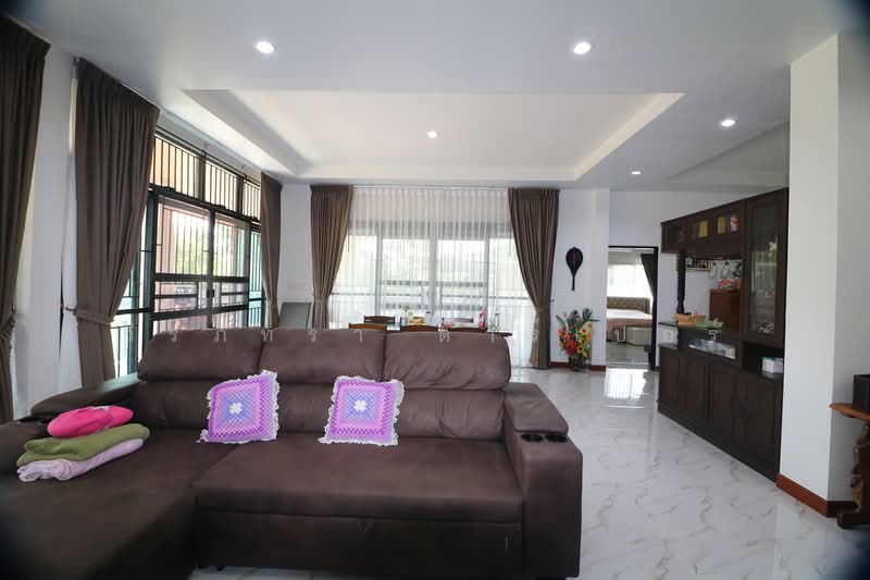 ขายบ้านเดี่ยวสไตล์โมเดิร์น 3ไร่+ ผักตบ หนองหาน อุดรธานี, อุดรธานี, ผักตบ, หนองหาน, อุดรธานี, 200 ตร.ม., บ้านเดี่ยว ขาย, โดย วีรภัทรา ดาร์เปอร์, 500476449 - DDproperty.com