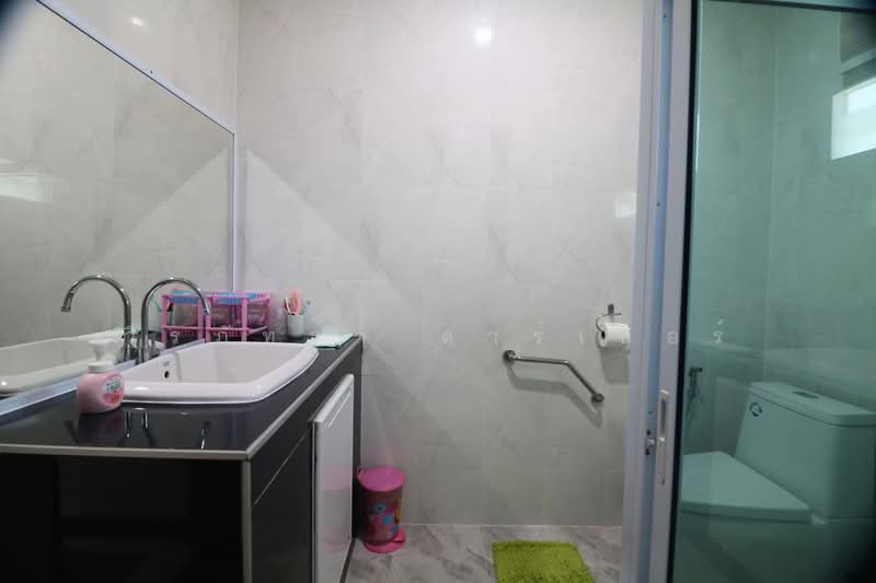 Spacious Modern Home on 3+ Rai Land For Sale, Nong Han, Udon Thani, Udon Thani, Phak Top, Nong Han, Udon Thani, 3 Bedrooms, 200 sqm, Single Detached House For Sale, by วีรภัทรา ดาร์เปอร์, 500476449 - DDproperty.com