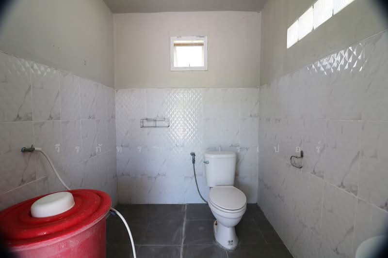 Spacious Modern Home on 3+ Rai Land For Sale, Nong Han, Udon Thani, Udon Thani, Phak Top, Nong Han, Udon Thani, 3 Bedrooms, 200 sqm, Single Detached House For Sale, by วีรภัทรา ดาร์เปอร์, 500476449 - DDproperty.com
