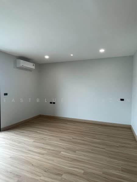 House Area Ladprao, กรุงเทพ, คลองเจ้าคุณสิงห์, วังทองหลาง, กรุงเทพ, 250 ตร.ม., บ้านแฝด ขาย, โดย Eastblue Horizon, 500476457 - DDproperty.com