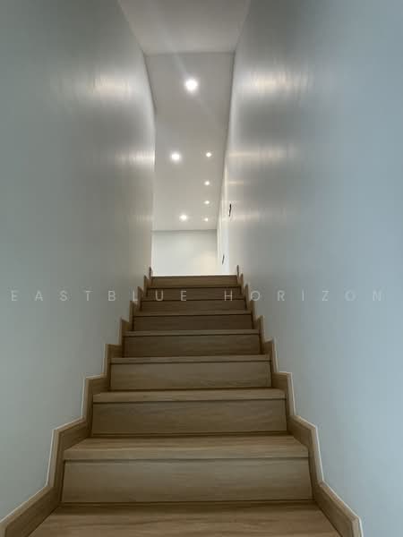 House Area Ladprao, กรุงเทพ, คลองเจ้าคุณสิงห์, วังทองหลาง, กรุงเทพ, 250 ตร.ม., บ้านแฝด ขาย, โดย Eastblue Horizon, 500476457 - DDproperty.com