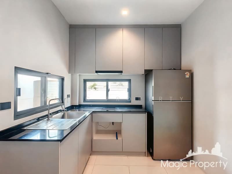 Bangkok Boulevard Bangna KM.5, Samut Prakan, Bang Na-Trat 37 Alley, Bang Kaeo, Bang Plee, Samut Prakan, 4 Bedrooms, 237 sqm, Single Detached House For Sale, by Magic Property, 500476460 - DDproperty.com