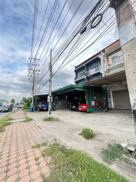 อาคารพาณิชย์ 3 ชั้น 59.1 ตร.ว. ติดสะพานยกระดับมอเตอร์เวย์ ถนนคลองหลวง, ปทุมธานี, ถนนคลองหลวง, คลองสี่, คลองหลวง, ปทุมธานี, 250 ตร.ม., ตึกแถว-อาคารพาณิชย์ ขาย, โดย คุณ ศรินรัตน์ ศิรเกียรติสกุล (เป้ย), 500476467 - DDproperty.com