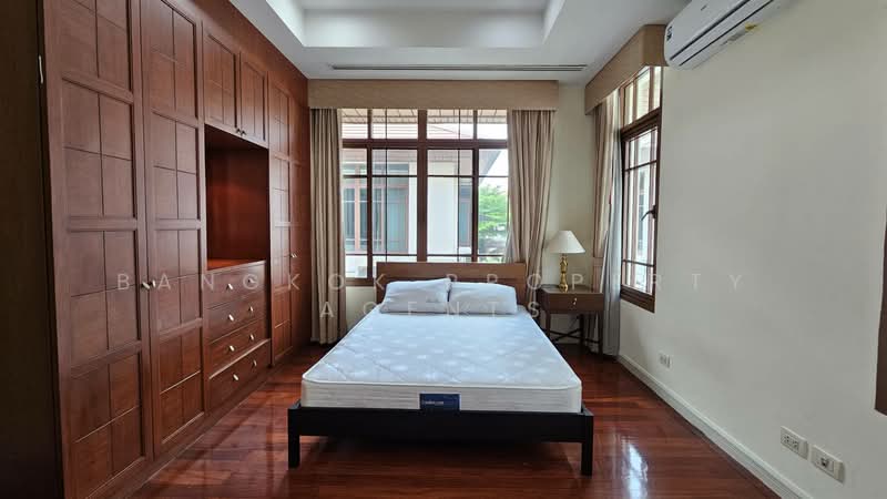 Baan Sansiri Sukhumvit 67, Bangkok, 32 Soi Sukhumvit 67, Phra Kanong Nua, Watthana, Bangkok, 4 Bedrooms, 490 sqm, Single Detached House For Rent, by BANGKOK PROPERTY AGENTS, 500476469 - DDproperty.com