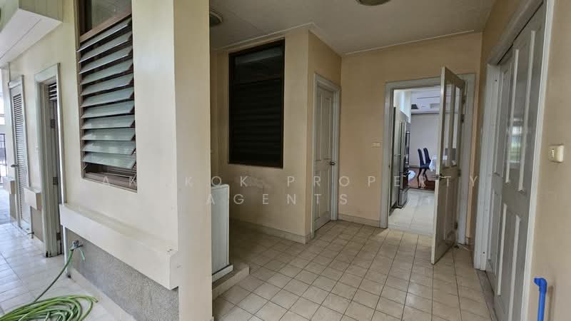 Baan Sansiri Sukhumvit 67, Bangkok, 32 Soi Sukhumvit 67, Phra Kanong Nua, Watthana, Bangkok, 4 Bedrooms, 490 sqm, Single Detached House For Rent, by BANGKOK PROPERTY AGENTS, 500476469 - DDproperty.com