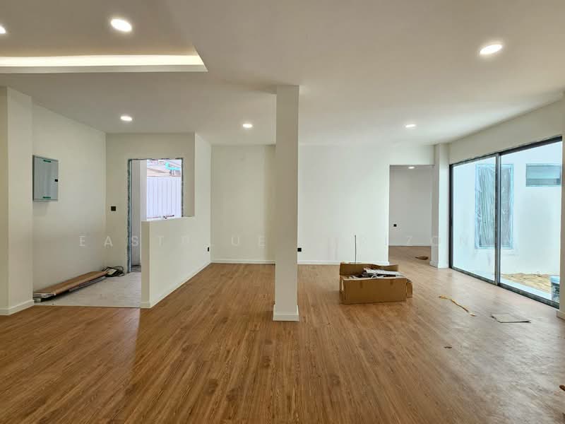 House Area Ladprao, กรุงเทพ, ลาดพร้าว, ลาดพร้าว, กรุงเทพ, 250 ตร.ม., บ้านเดี่ยว ขาย, โดย Eastblue Horizon, 500476474 - DDproperty.com