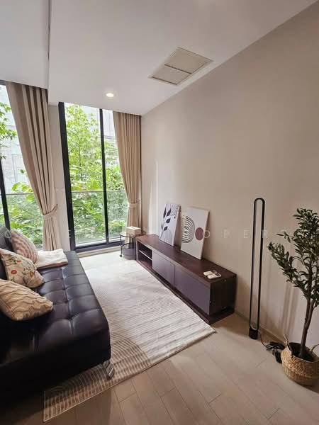 Noble Ploenchit, Bangkok, 1035 Ploenchit Road, Lumphini, Pathum Wan, Bangkok, 1 Bedroom, 45 sqm, Condo For Rent, by Caveman Property, 500476479 - DDproperty.com