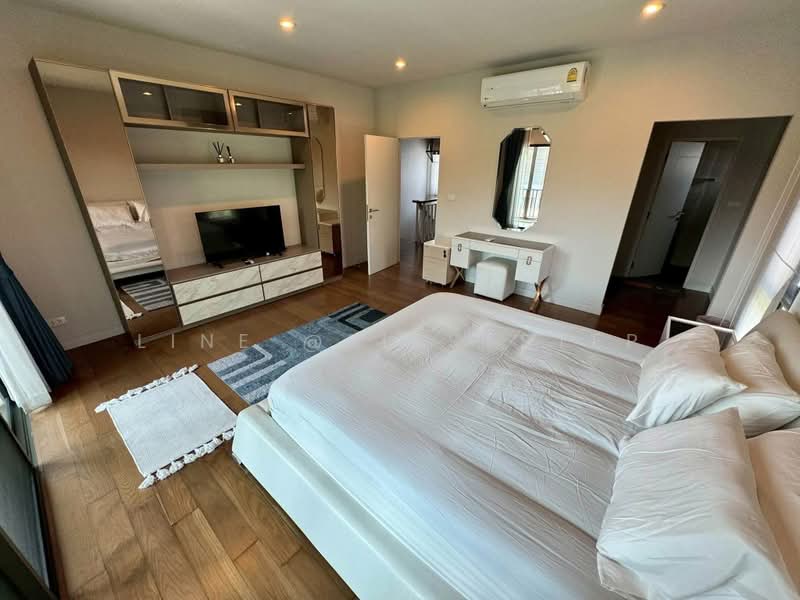 Burasiri Pattanakarn, Bangkok, New Pattanakarn Road, Prawet, Bangkok, 4 Bedrooms, 250 sqm, Single Detached House For Rent, by LINE @firststep, 500476487 - DDproperty.com