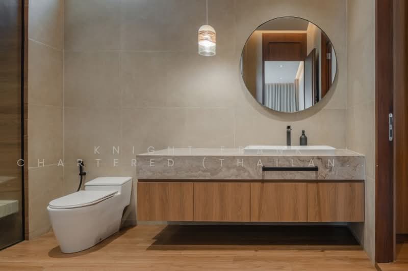 House in Soi Ruamrudee, Bangkok, Pathum Wan, Bangkok, 3 Bedrooms, 850 sqm, Single Detached House For Rent, by Knight Frank Chartered (Thailand) Co.,Ltd, 500476493 - DDproperty.com