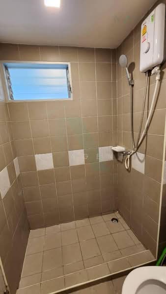Lumpini Condo Town Bodindecha Ramkhamhaeng, Bangkok, Soi Ramkhamhaeng 43/1, Phlapphla, Wang Thonglang, Bangkok, 1 Bedroom, 28 sqm, Condo For Sale, by NR AGENT, 500476523 - DDproperty.com