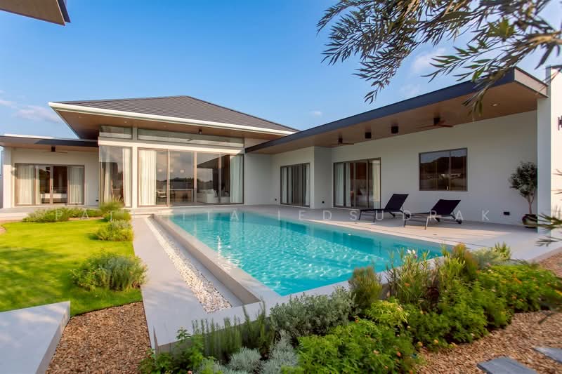 La Felice Villa Hua Hin, Prachuap Khiri Khan, Soi Hua Na 21, Thap Tai, Hua Hin, Prachuap Khiri Khan, 4 Bedrooms, 583 sqm, Single Detached House For Sale, by Pathitta Iedsudrak, 500476545 - DDproperty.com