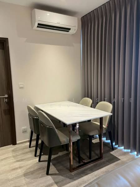 IDEO Mobi Asoke, Bangkok, New Petchaburi Road, Bang Kapi, Huai Khwang, Bangkok, 2 Bedrooms, 61 sqm, Condo For Rent, by HOME Real Estate Service, 500476547 - DDproperty.com