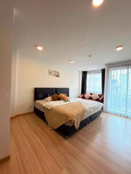 Chateau In Town Pinklao-Siriraj, Bangkok, Bang Yi Khan, Bang Phlat, Bangkok, 1 Bedroom, 29 sqm, Condo For Rent, by Holtop Property, 500476576 - DDproperty.com