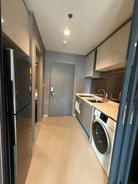IDEO Sathorn-Wongwian Yai, Bangkok, 219 Soi Krung Thonburi 1, Khlong Ton Sai, Khlong San, Bangkok, 1 Bedroom, 27 sqm, Condo For Rent, by Agentbkk, 500476579 - DDproperty.com